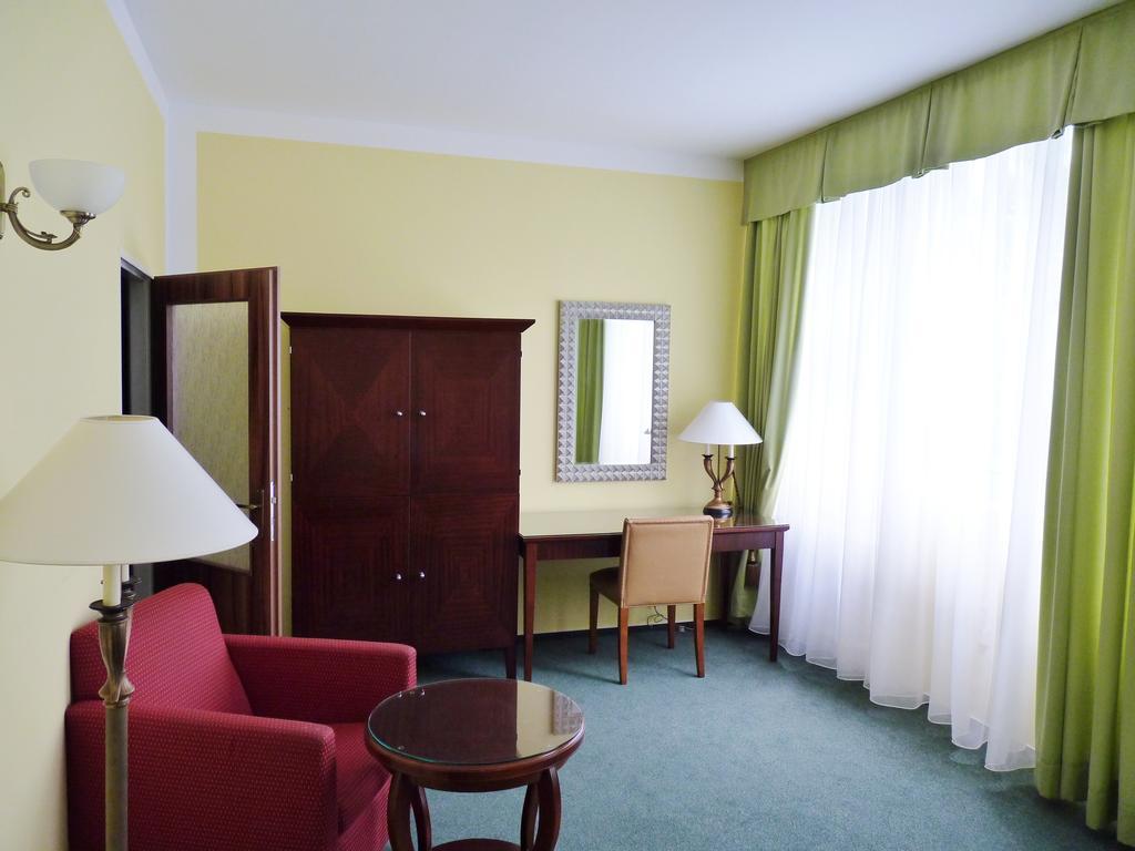 Hotel & Hostel Florian Praga Cameră foto